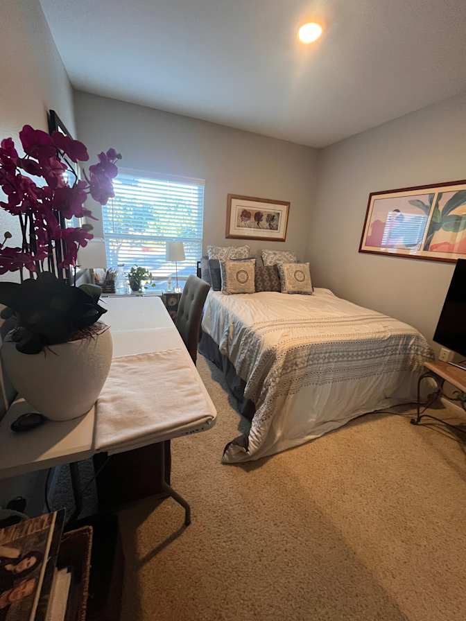 Joni's room