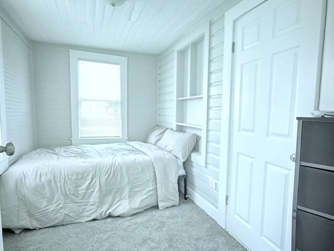 Victoria's room