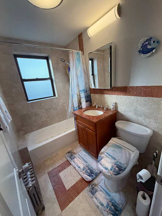 Shannon Gilchrist's room