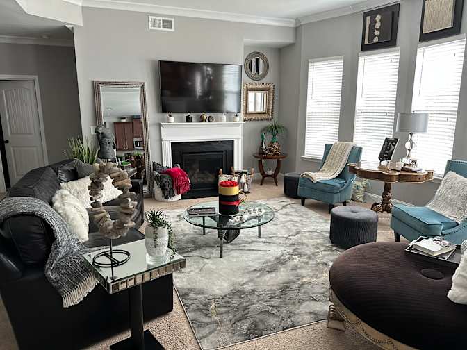 Gwen's room
