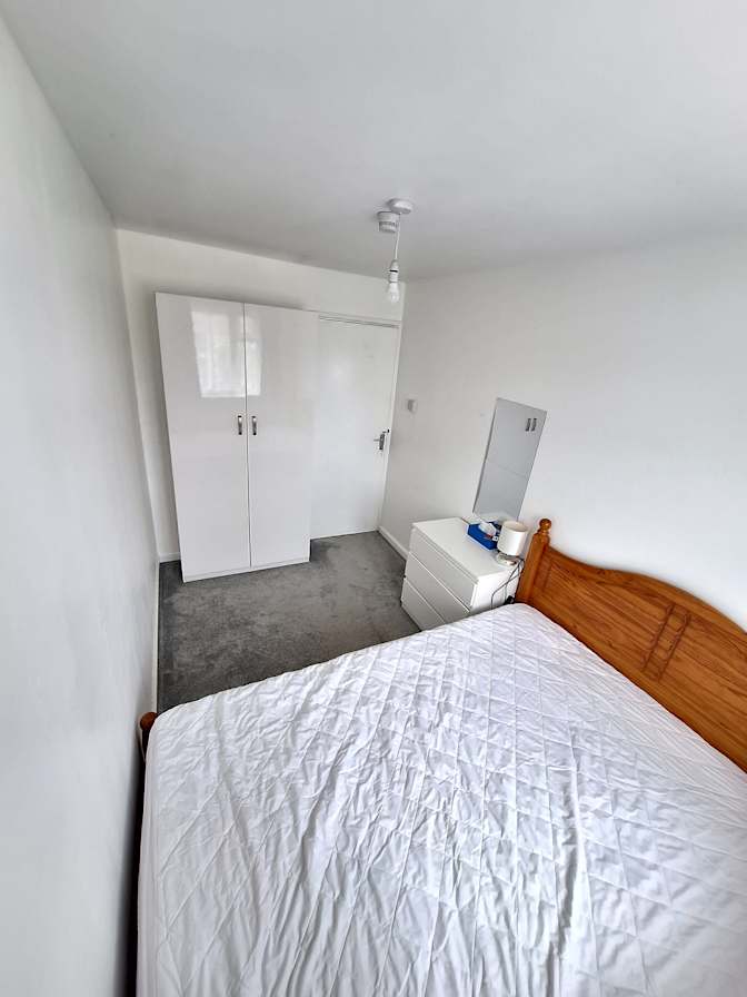 S's room