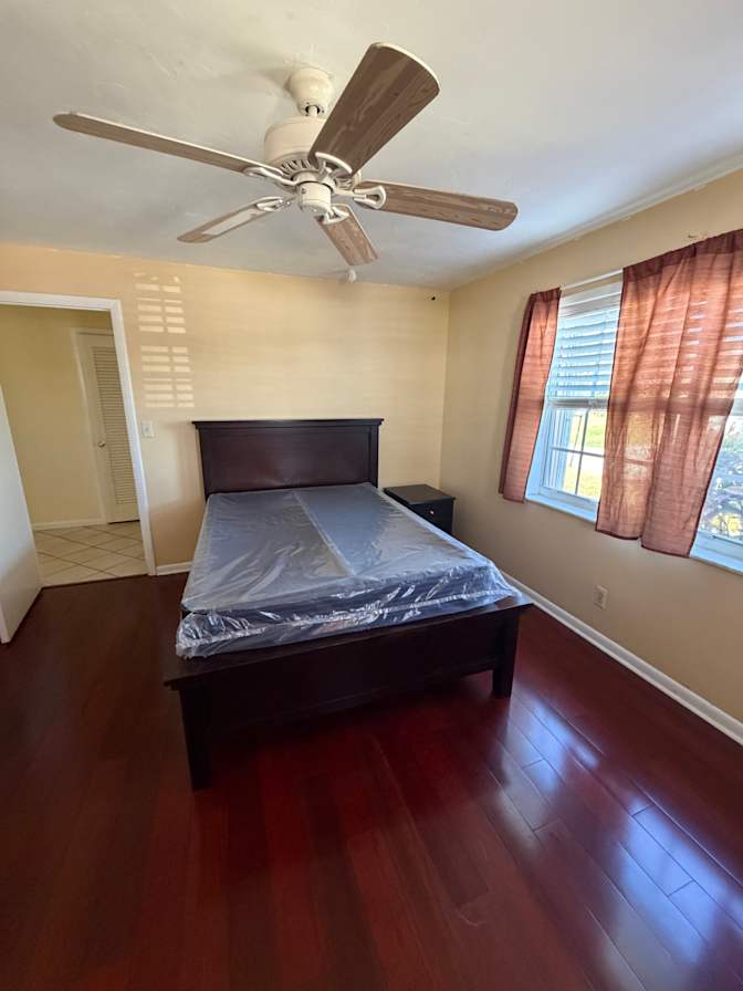 George's room