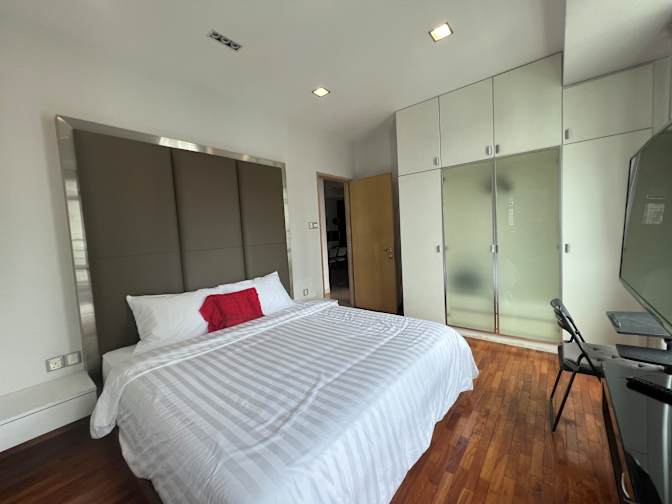Linnike's room
