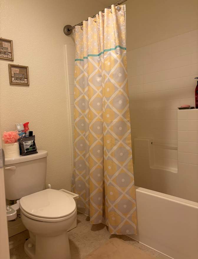 Antonneth's room