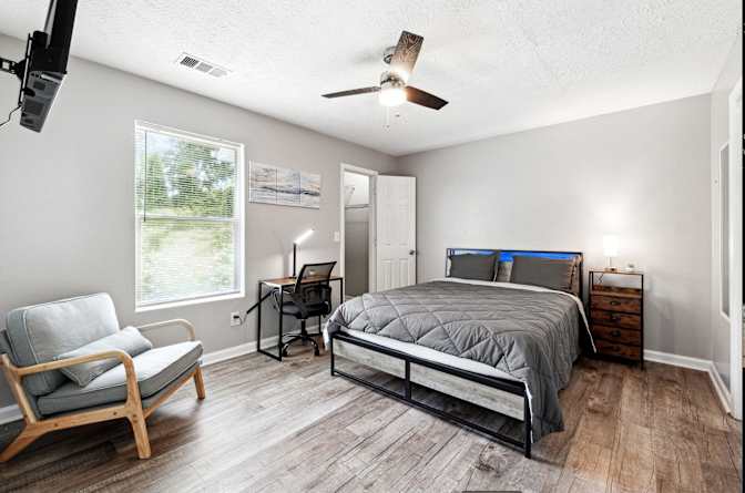 PadSplit's room