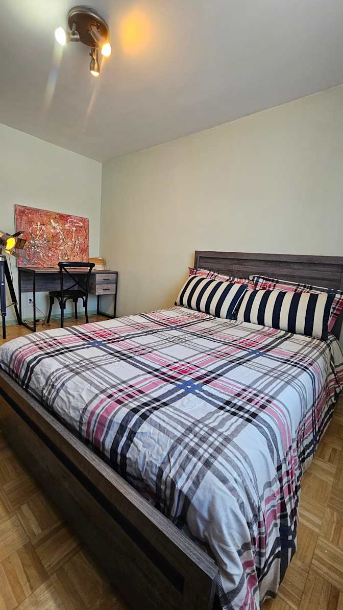 stacy-ann sappleton's room