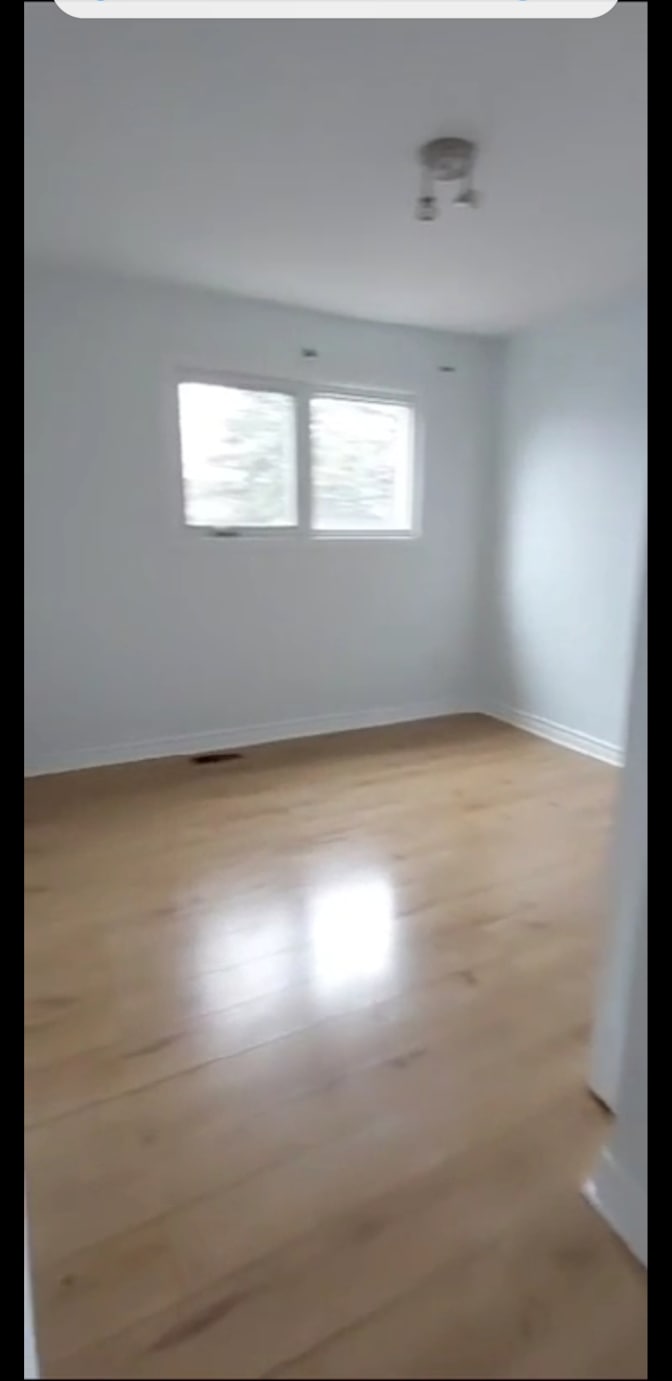 Islam Shawabka's room