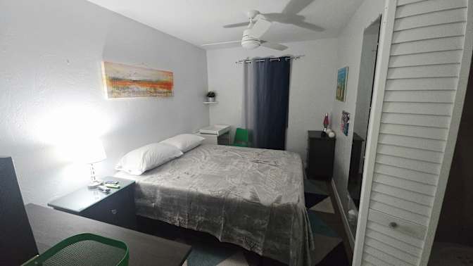 Carl's room
