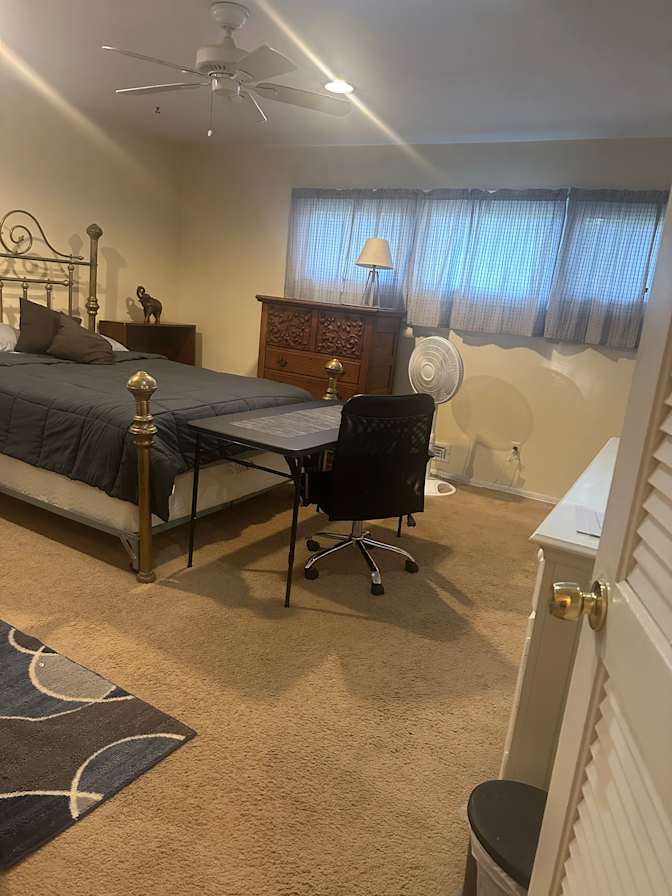JEAN's room
