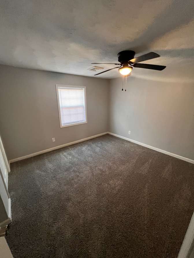 Jay/Nikki's room