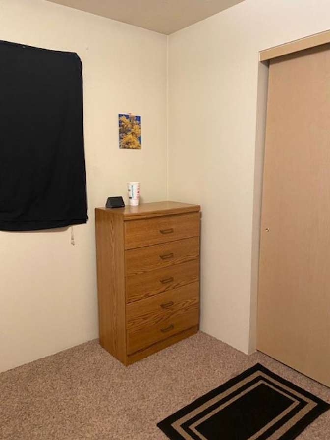 WILLIAM ANDERSON's room