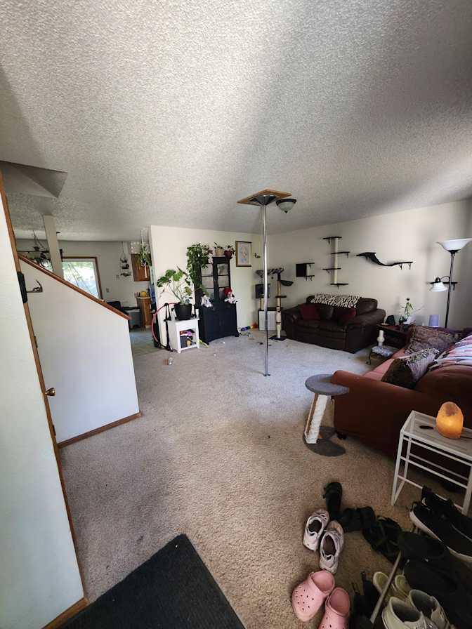 Jacqua's room