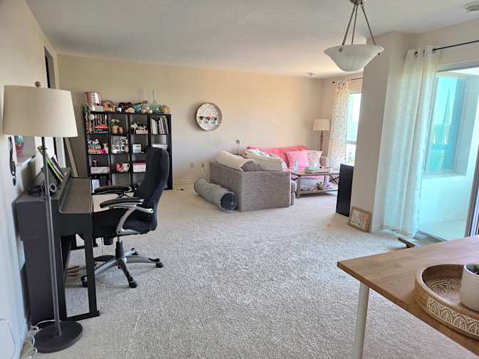 Robyn's room