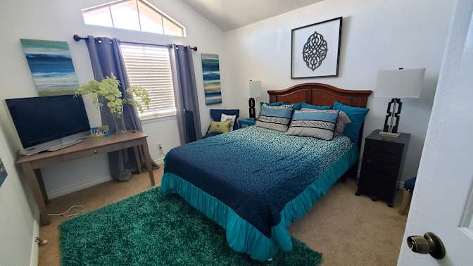 Candace's room