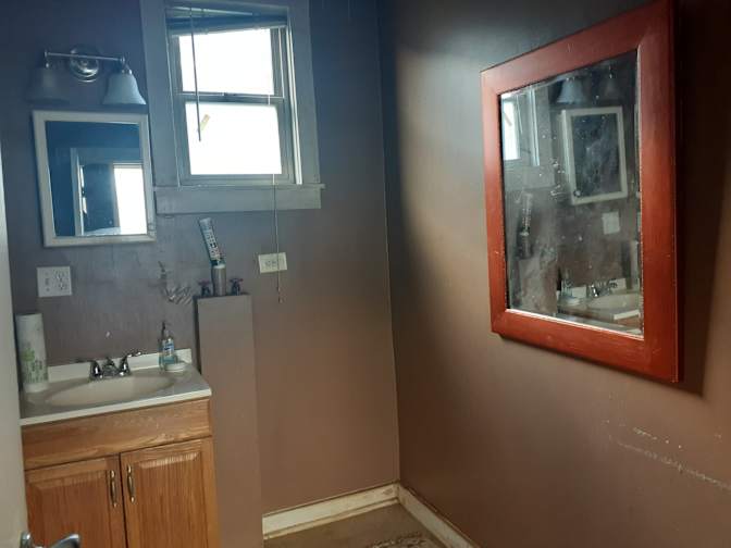 Lisa's room