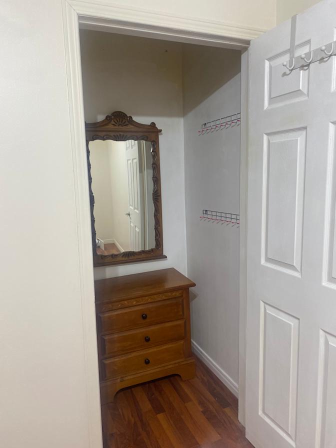 Mina's room