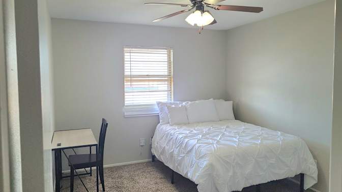 Promise Land Apartments's room
