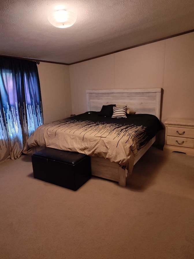 Shameek Ragland's room