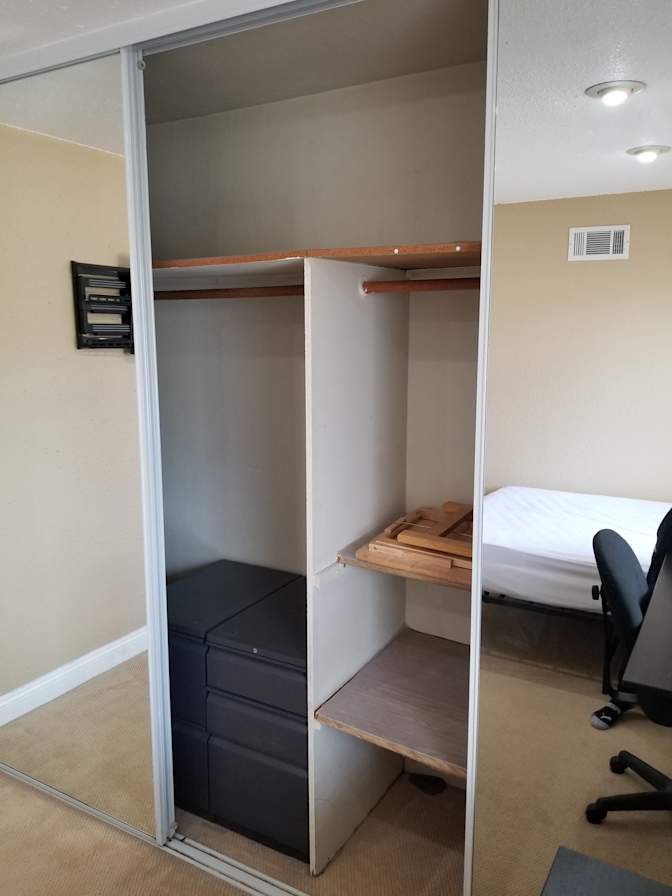 Joon's room