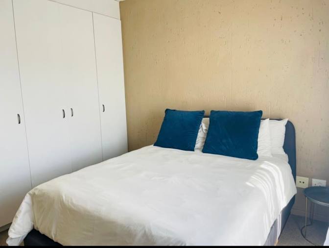 Nesta's room