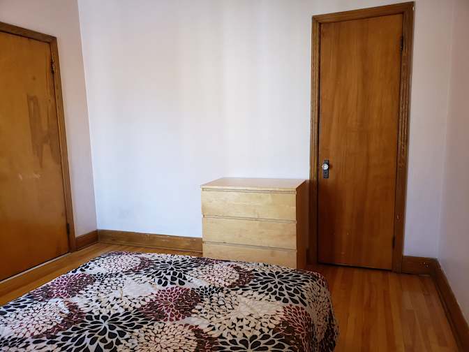 LEI XU's room