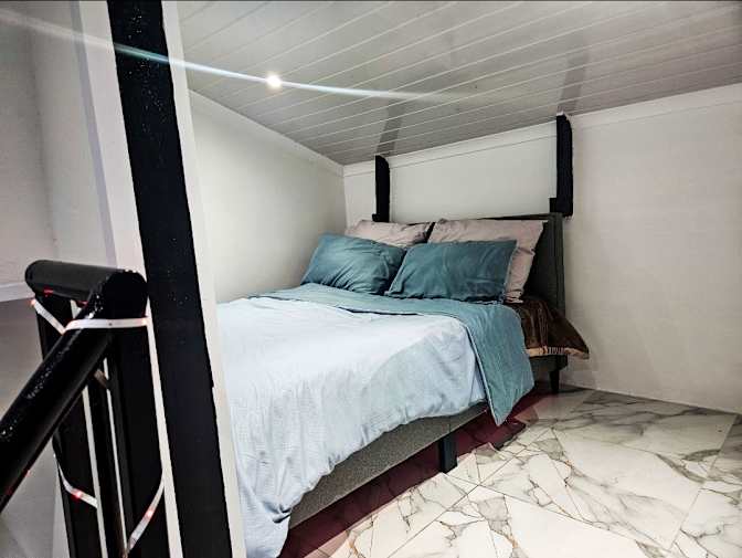 Daniel's room