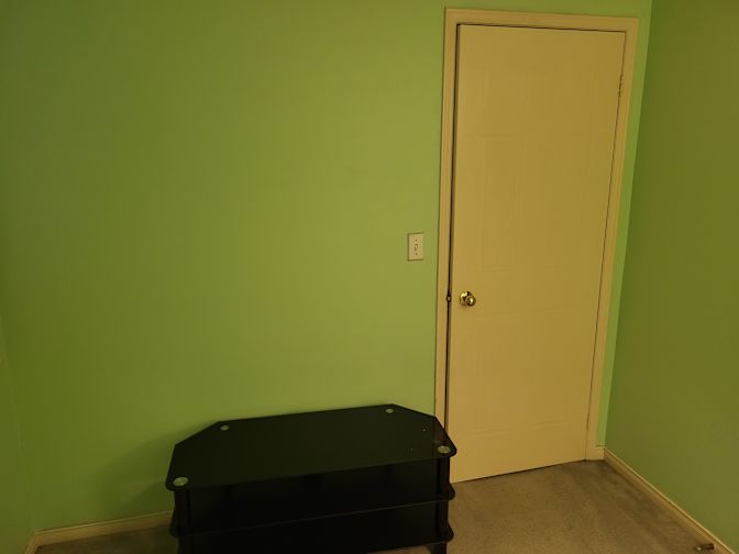 Phae V.'s room