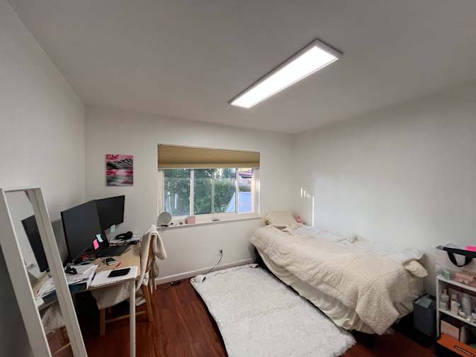 Al's room