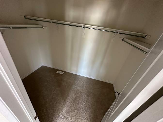 Shuning (Jane) You's room