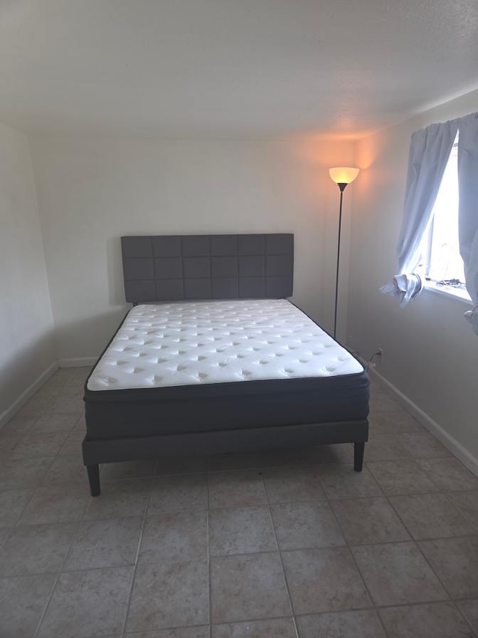 Cosandrra Marsh's room