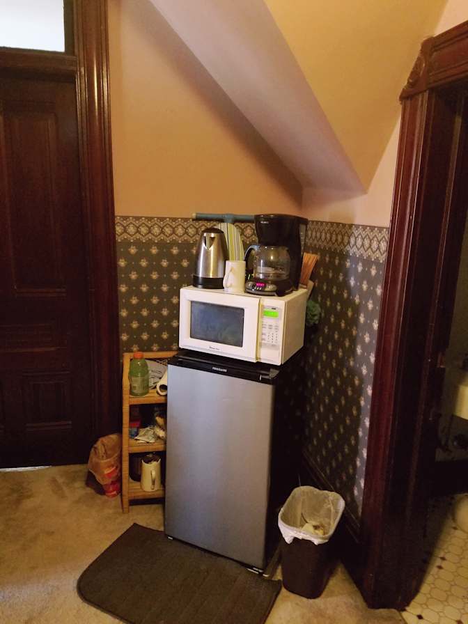 Donna's room