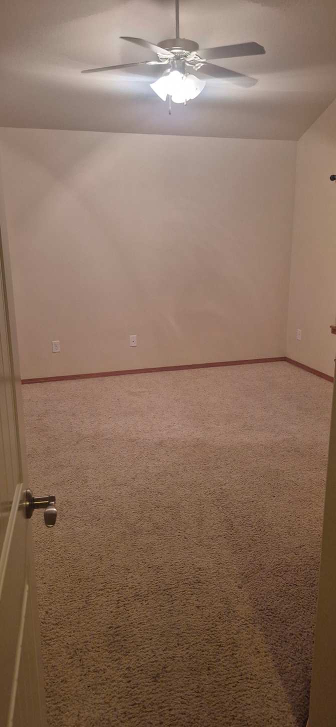 Geneve's room