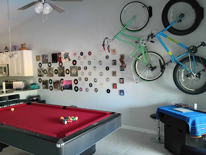 Gill's room