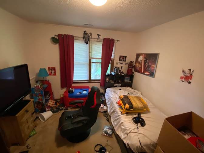 Alcove Rooms's room