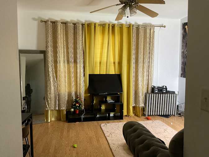 Budget Stays's room