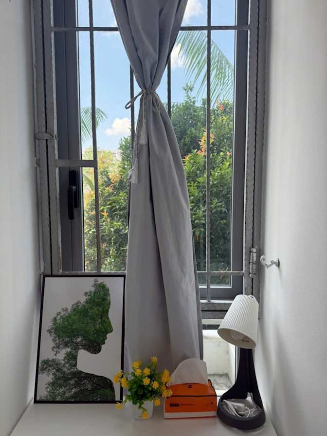 Sunny's room