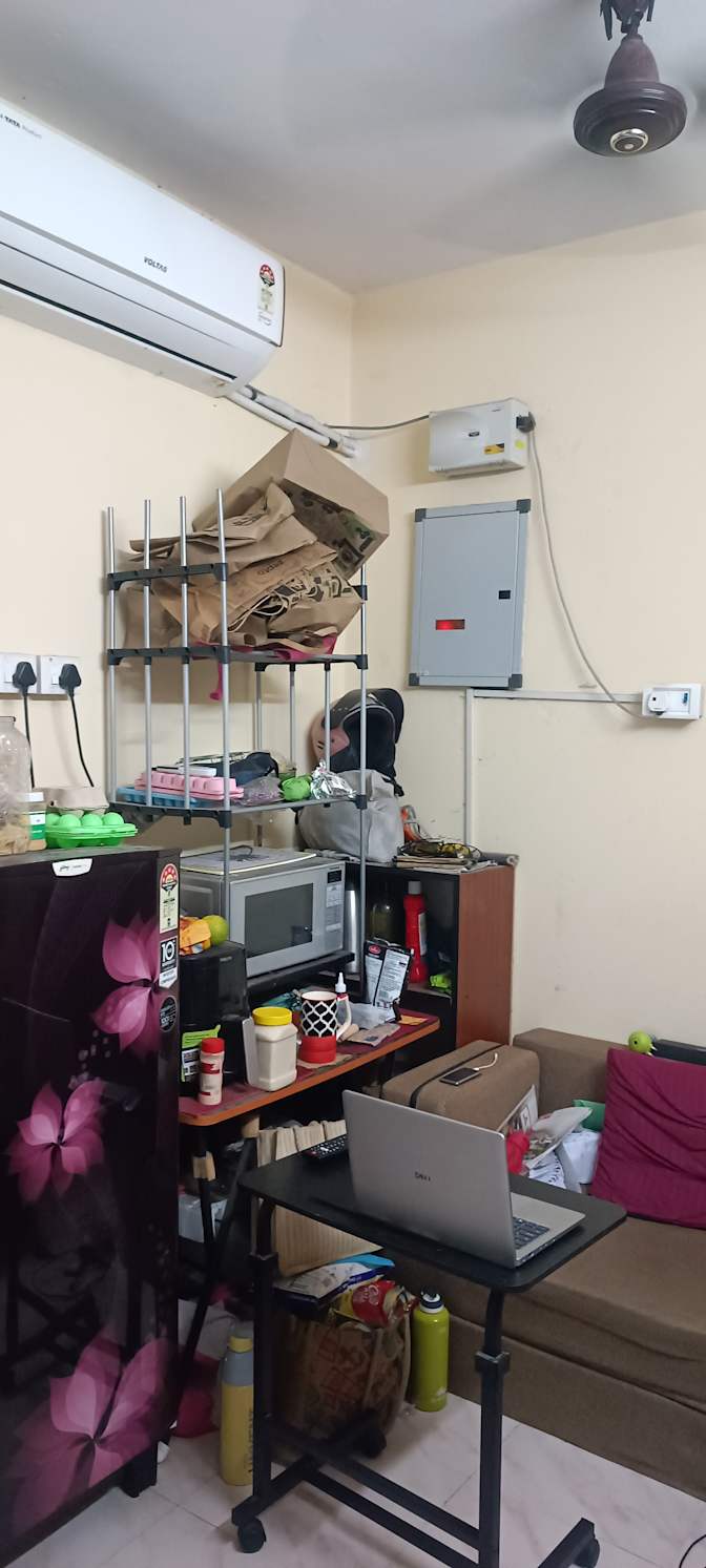 PriyanalliR's room