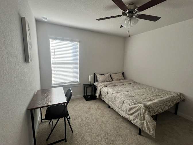 PadSplit's room