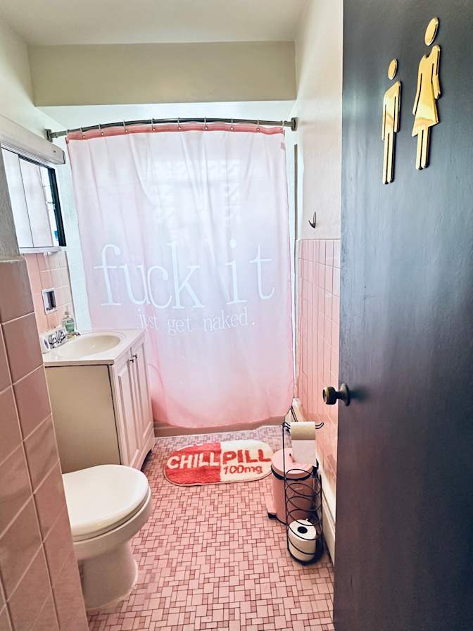 Azia's room