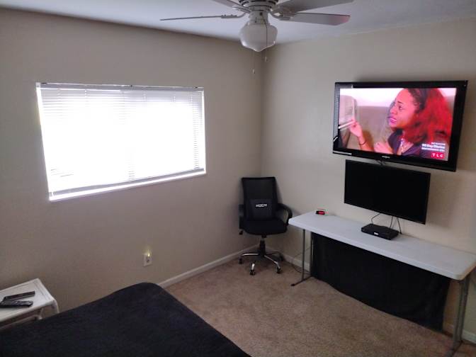 Pete's room