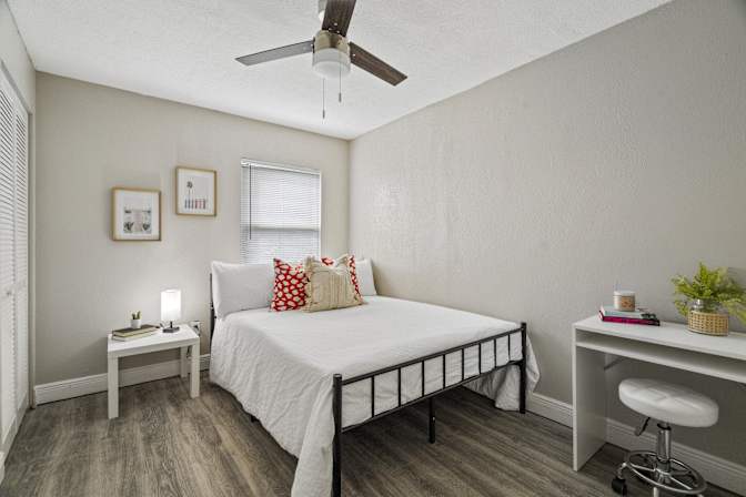 PadSplit's room