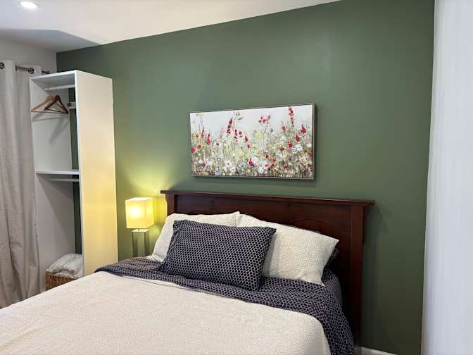 Jennifer's room