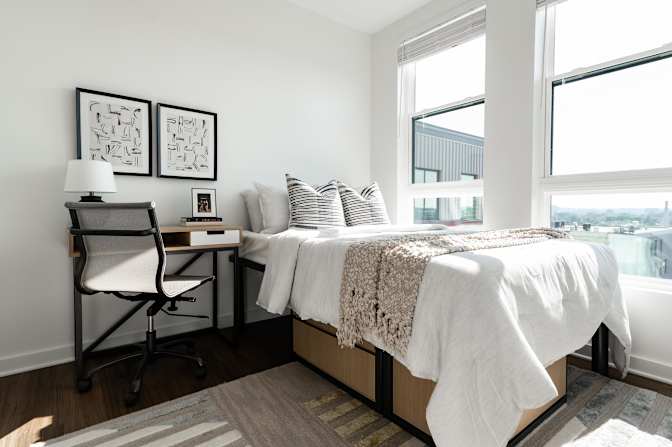 Akshay's room