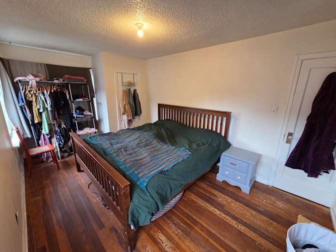 Jaclyn's room