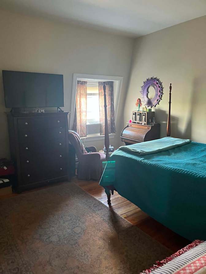 Cait's room