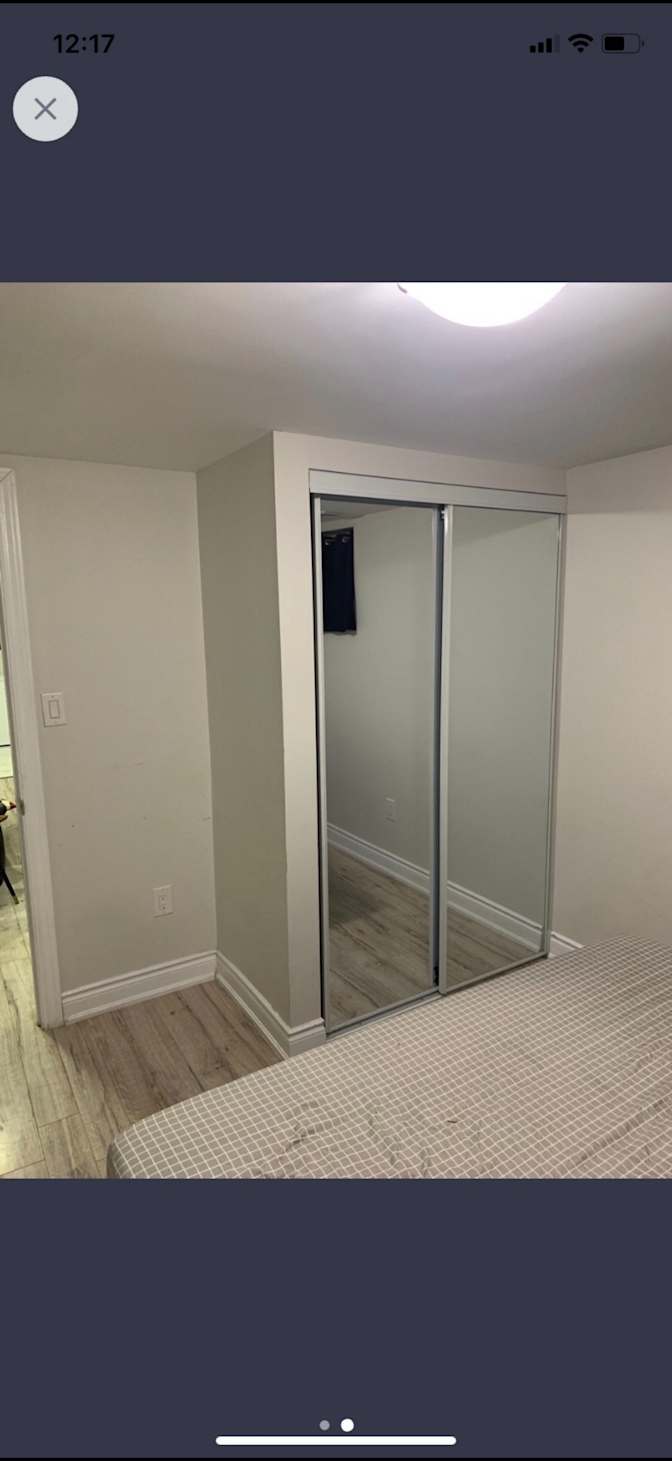 Darren's room