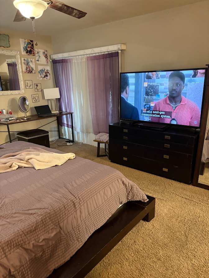 Randi's room
