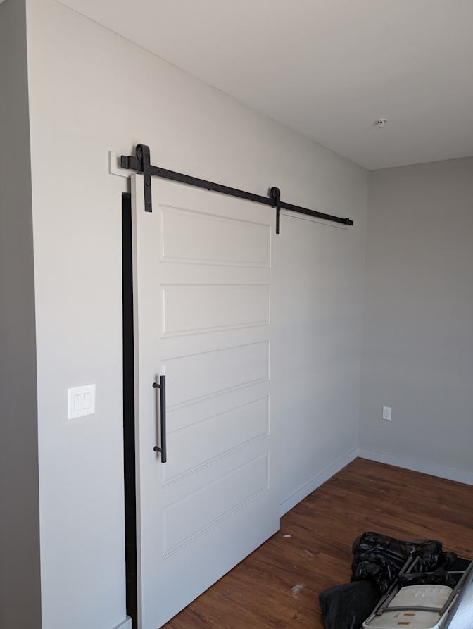Lee's room