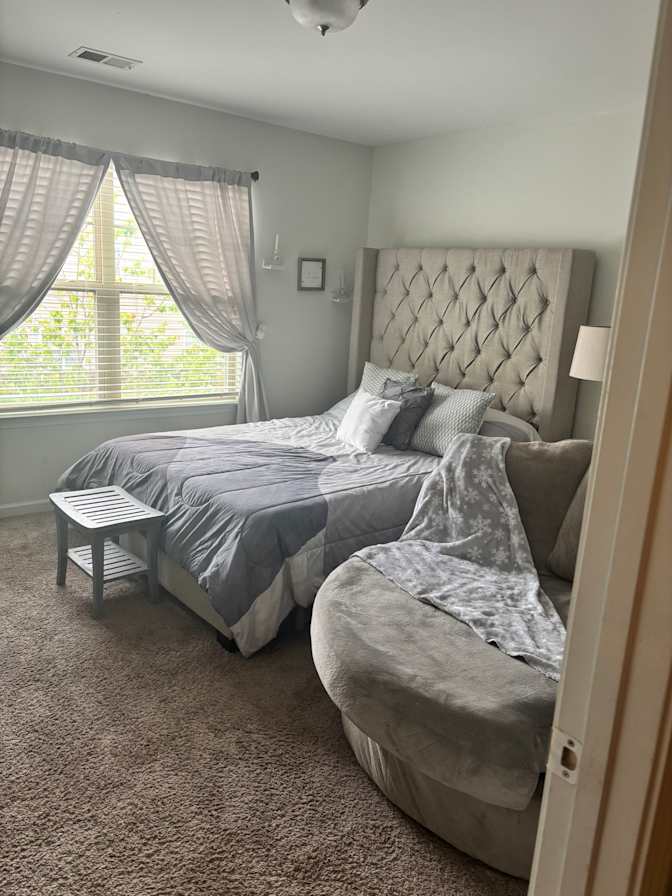 Quan Young's room