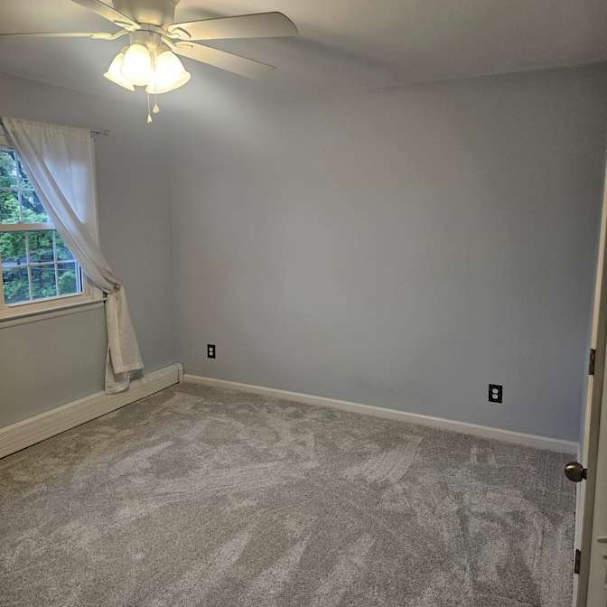 Tom's room